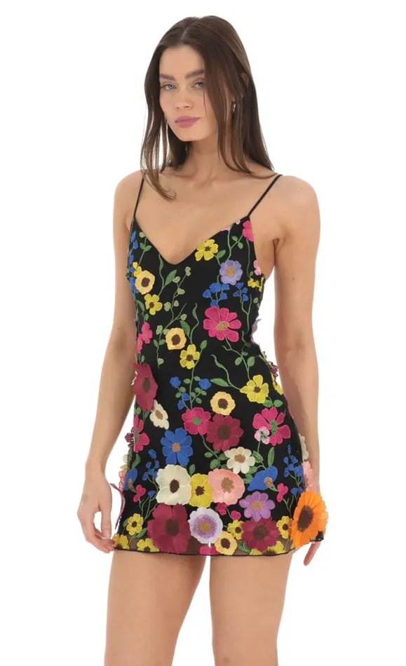 3D Flower VNeck Dress Black Women LUCY IN THE SKY Mini Dresses 3D Flower VNeck Dress Black Women LUCY IN THE SKY Mini Dresses