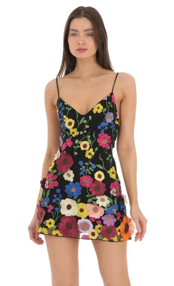 3D Flower VNeck Dress Black Women LUCY IN THE SKY Mini Dresses 3D Flower VNeck Dress Black Women LUCY IN THE SKY Mini Dresses