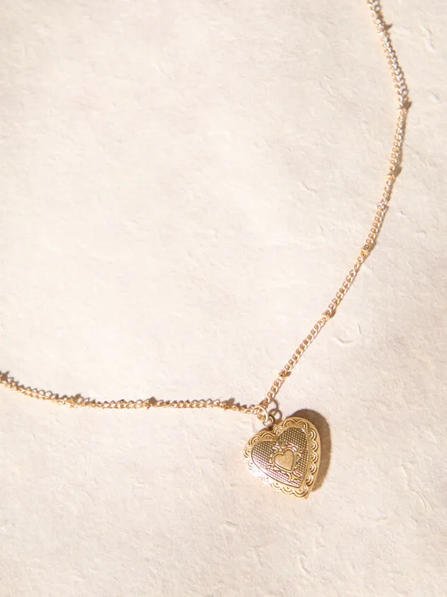 Antique Heart Locket Necklace Gold Women Altar039d State Necklaces Antique Heart Locket Necklace Gold Women Altar039d State Necklaces