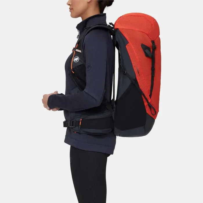 Backpacks and Bags WomenMen Mammut Ducan 30 Hot Redblack Backpacks and Bags WomenMen Mammut Ducan 30 Hot Redblack
