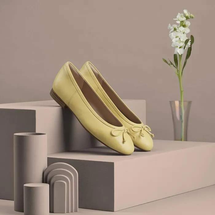 Clarks Ballet Pumps Fawna Lily Yellow Leather 8211 Women
