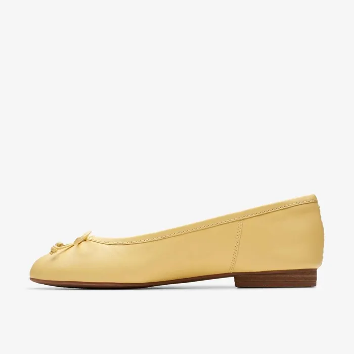 Clarks Ballet Pumps Fawna Lily Yellow Leather 8211 Women