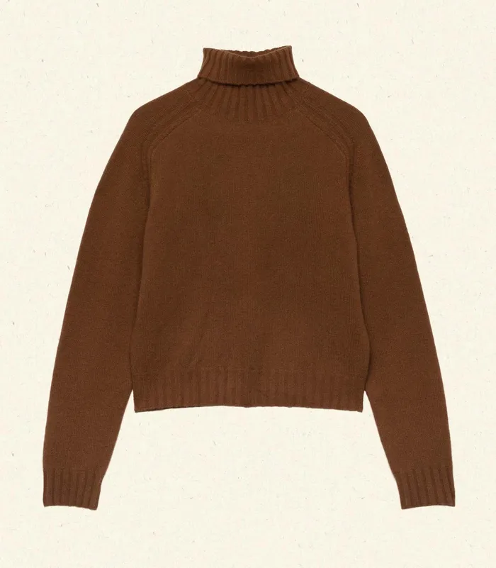 DEN Knitwear Women Hayworth Cashmere Turtleneck Cordovan DEN Knitwear Women Hayworth Cashmere Turtleneck Cordovan