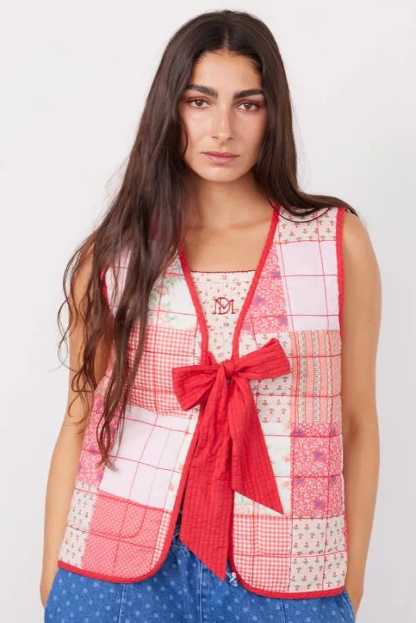 Damson Madder Gilets Women Arte Reversible Tie Gilet 8211 Red Ruffle