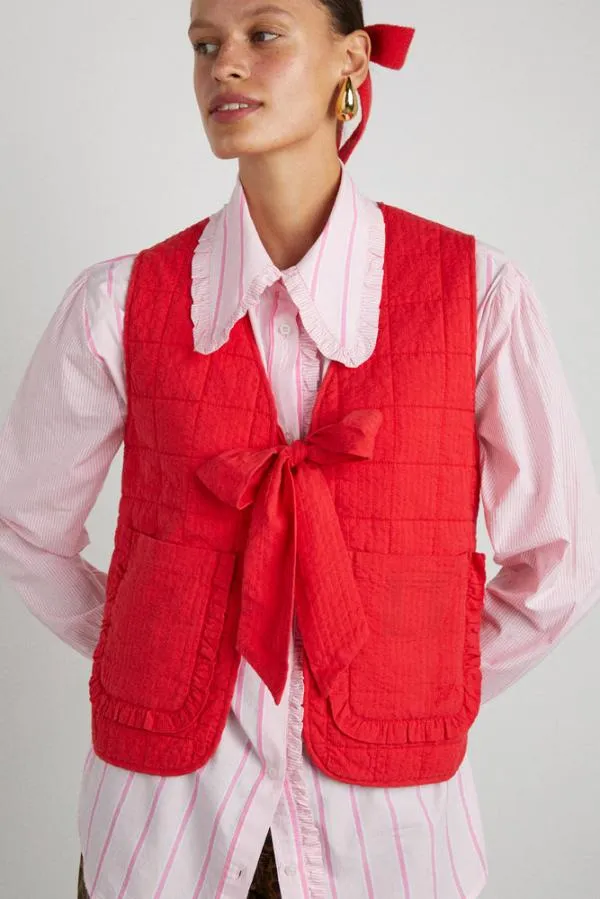 Damson Madder Gilets Women Arte Reversible Tie Gilet 8211 Red Ruffle