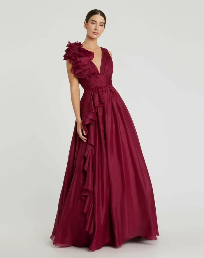 Evening Gowns Mac Duggal Women Ruffle Detailed Evening Dress Wine