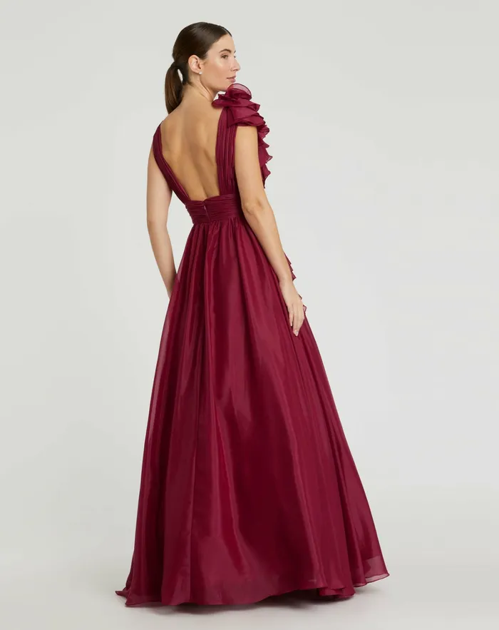 Evening Gowns Mac Duggal Women Ruffle Detailed Evening Dress Wine