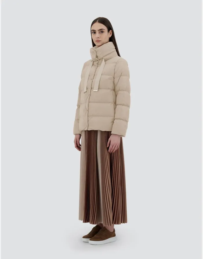 Herno CAPE IN SATIN Chantilly Women Short Down Jackets