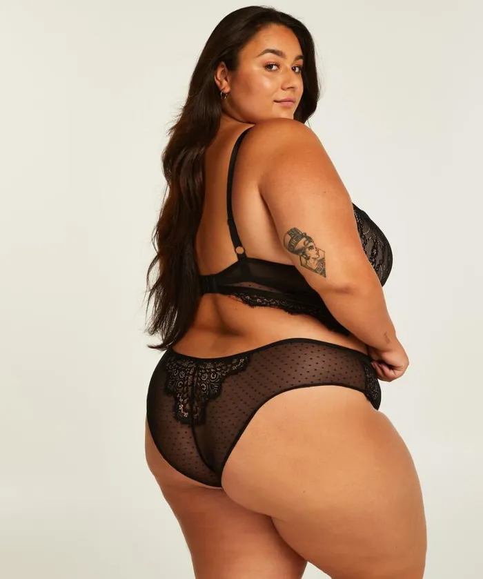 Hunkemller Marilee Padded Underwired Longline Bra 8211 Black Black 8211 Women Hunkemller Marilee Padded Underwired Longline Bra 8211 Black Black 8211 Women
