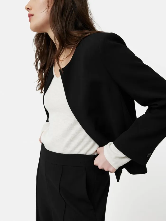 Italian Modern Crepe Short Jacket Black Women Jigsaw Suits and Tailoring