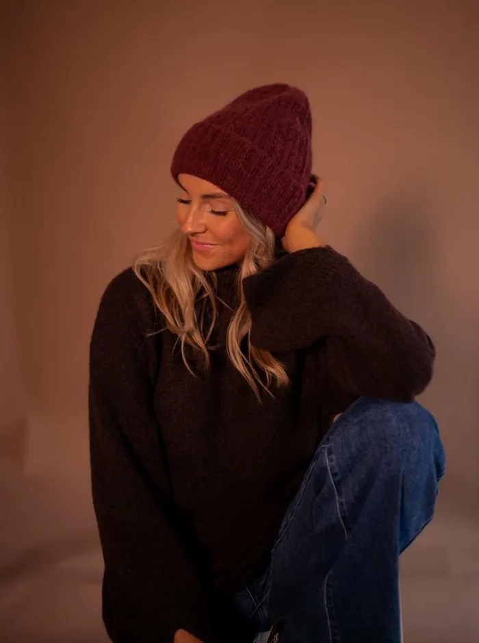 Jewelry and Accessories Hats and Beanies Easy Clothes Rust Sama Beanie Rust
