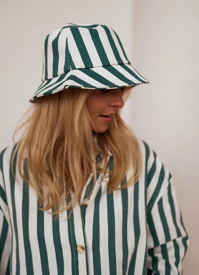 Jewelry and Accessories Hats and Beanies Easy Clothes Striped Monka Bucket Hat Jewelry and Accessories Hats and Beanies Easy Clothes Striped Monka Bucket Hat