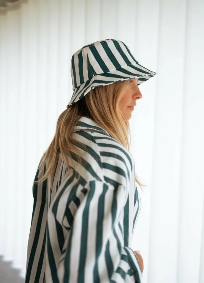 Jewelry and Accessories Hats and Beanies Easy Clothes Striped Monka Bucket Hat Jewelry and Accessories Hats and Beanies Easy Clothes Striped Monka Bucket Hat