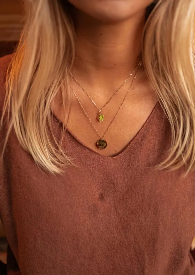 Jewelry and Accessories Necklaces Easy Clothes Golden Lowena Necklace Jewelry and Accessories Necklaces Easy Clothes Golden Lowena Necklace