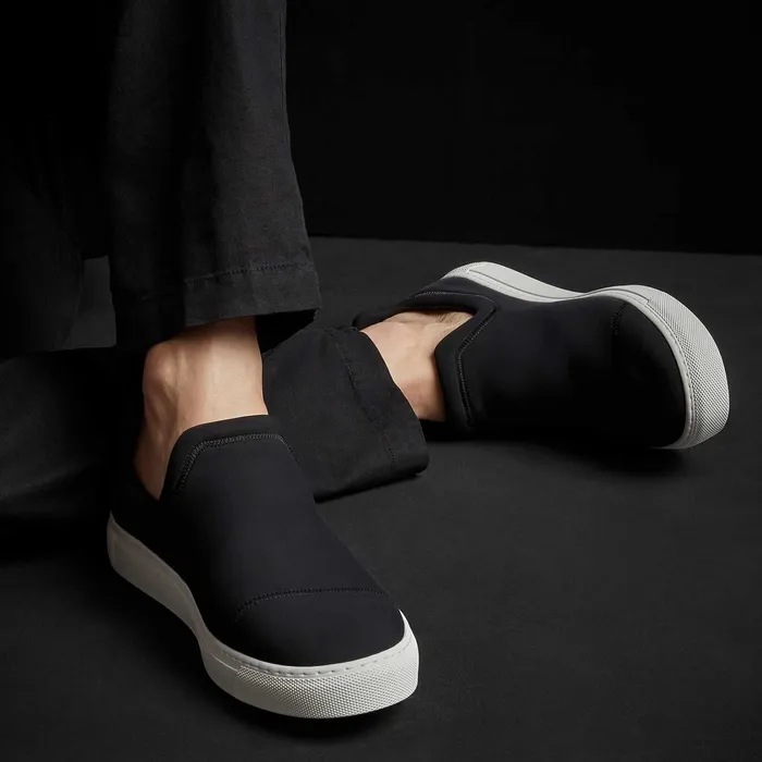 MEN James Perse GRAPHICS Men039s Zuma Scuba Slip On Black