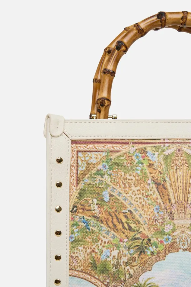 NORTH SOUTH TOTE VIEWS OF THE VALLEY Views Of The Valley WomensMens Camilla Bags