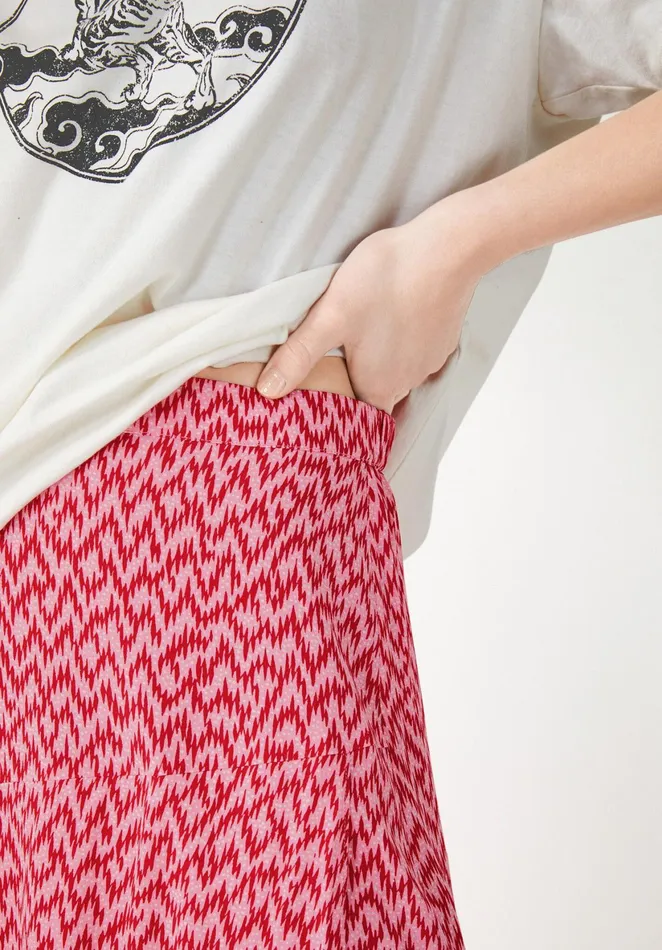 Skirts Women Hush Layered Midi Skirt Zig Zag Pink Red