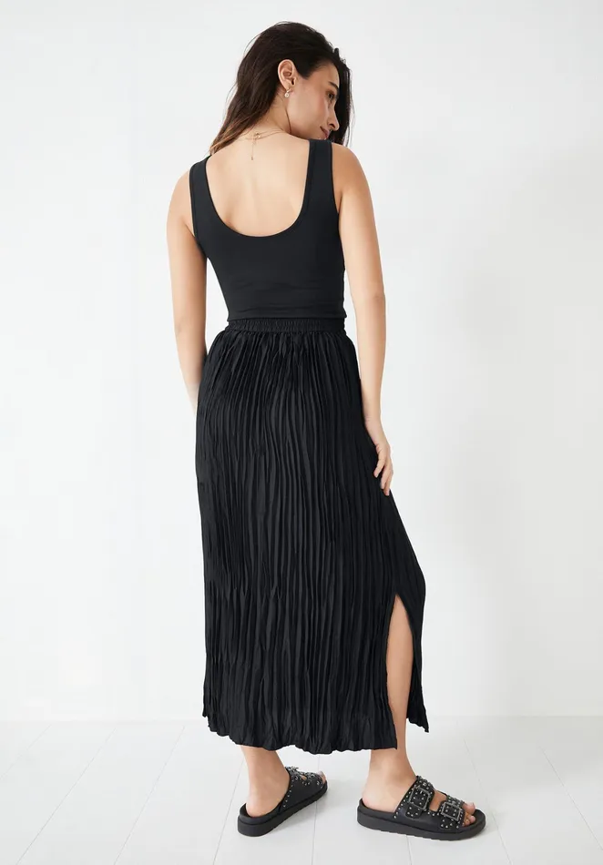 Skirts Women Hush Rose Crinkle Pleated Skirt Black