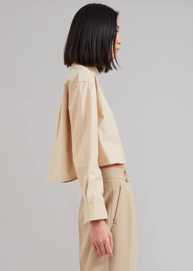 The Frankie Shop Caracas Cropped Shirt 8211 Beige Shop Tops