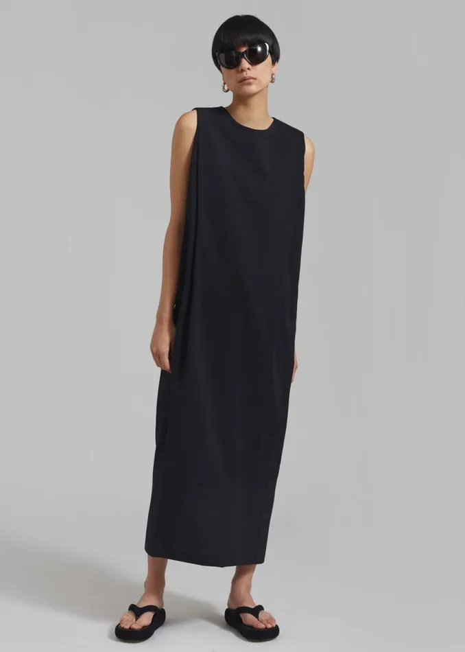 The Frankie Shop Eryn Sleeveless Pintuck Dress 8211 Black Shop Dresses
