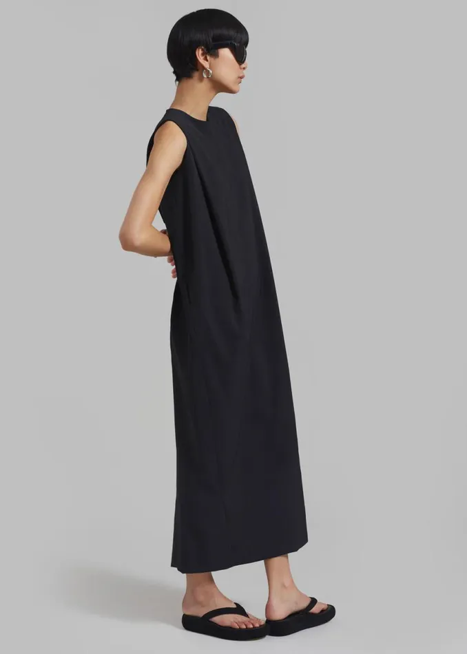 The Frankie Shop Eryn Sleeveless Pintuck Dress 8211 Black Shop Dresses