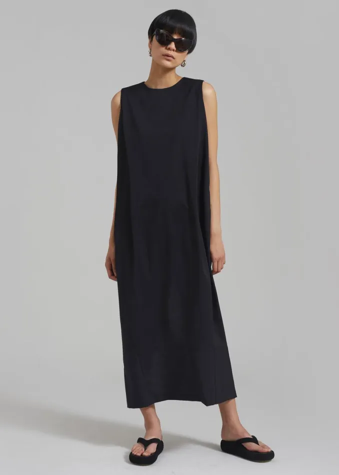 The Frankie Shop Eryn Sleeveless Pintuck Dress 8211 Black Shop Dresses