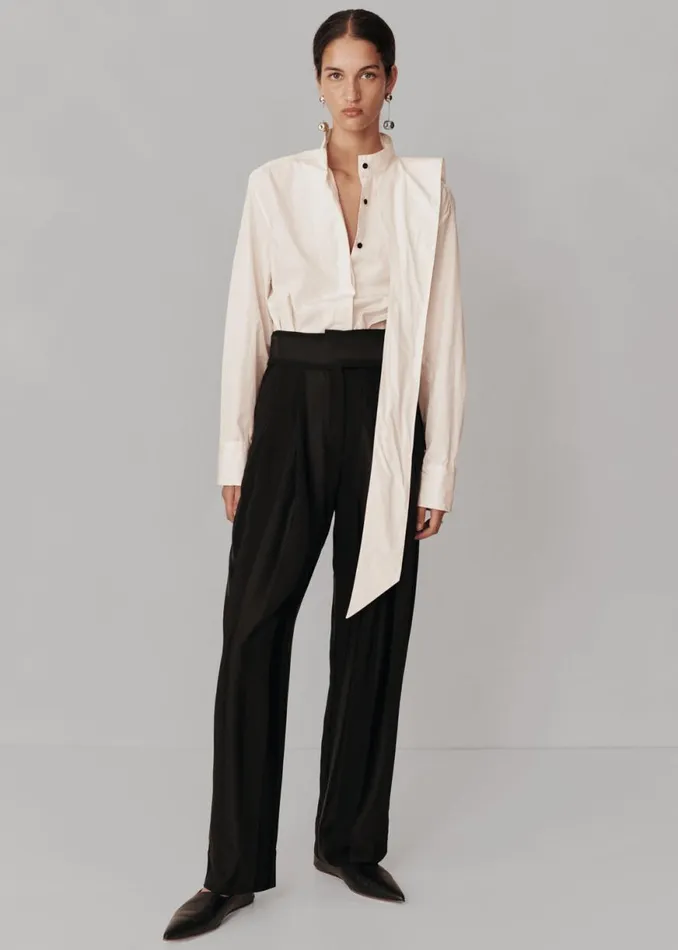 The Frankie Shop Esse Studios Evie Scarf Shirt 8211 Crema Shop Tops