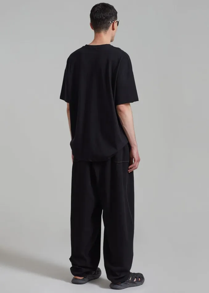The Frankie Shop Faro Boxy Tee 8211 Black Shop Clothing