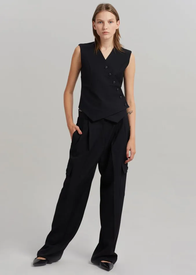 The Frankie Shop Maesa Cross Vest 8211 Black Shop Outerwear
