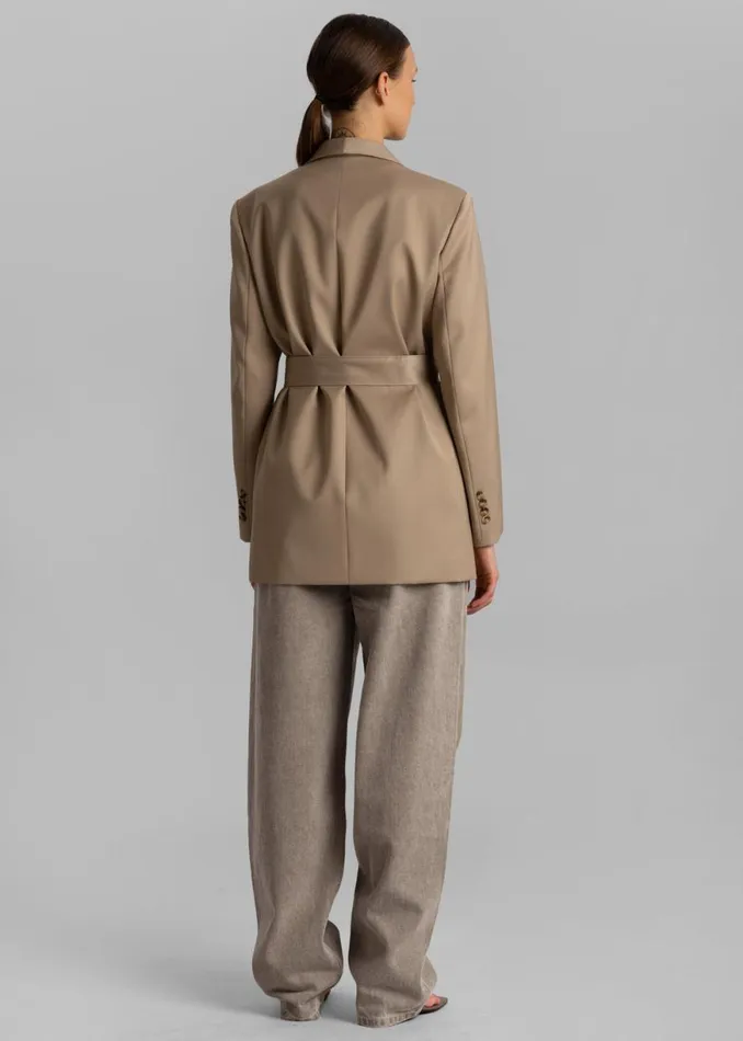 The Frankie Shop Sidonie Blazer 8211 Taupe Shop Outerwear