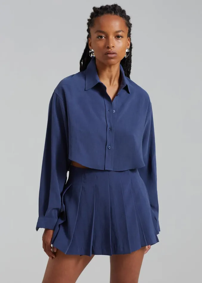 The Frankie Shop Steffi Cropped Shirt 8211 Navy Shop Tops