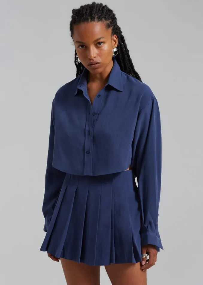 The Frankie Shop Steffi Cropped Shirt 8211 Navy Shop Tops