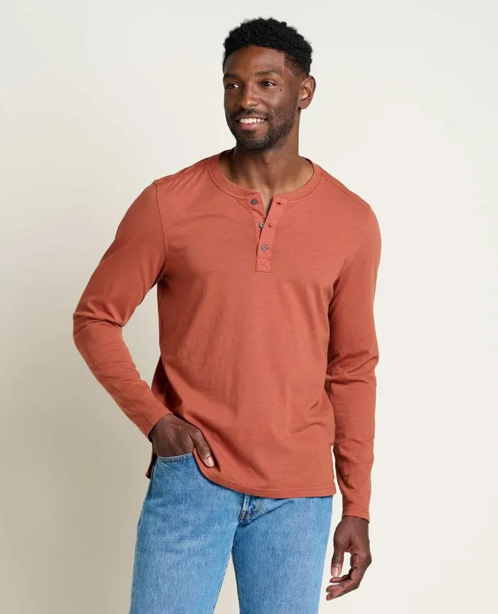 ToadandCo Shirts Men039s Primo Long Sleeve Henley Cinnamon 8211 Men039s