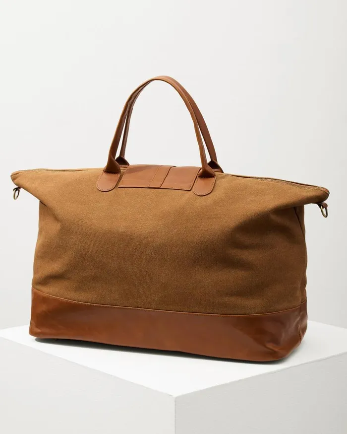 Tommy Bahama Luggage and Travel Journeyman Tour Bag Brown 8211 MenBeach and Home Tommy Bahama Luggage and Travel Journeyman Tour Bag Brown 8211 MenBeach and Home