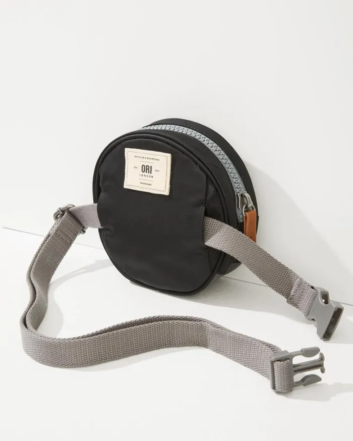 Tommy Bahama Luggage and Travel Paddington Black Belt Bag Black 8211 MenWomenBeach and Home Tommy Bahama Luggage and Travel Paddington Black Belt Bag Black 8211 MenWomenBeach and Home