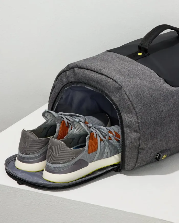 Tommy Bahama Luggage and Travel Samsara Weekender Travel Backpack Grey 8211 Beach and HomeMen Tommy Bahama Luggage and Travel Samsara Weekender Travel Backpack Grey 8211 Beach and HomeMen