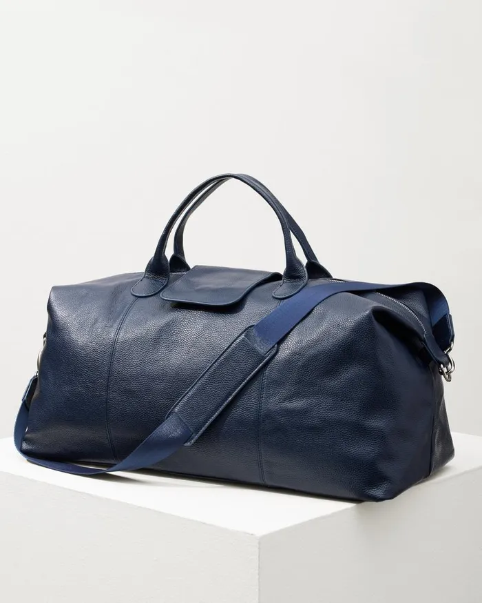 Tommy Bahama Luggage and Travel Stanford Navy Leather Duffel Bag Navy 8211 MenBeach and Home Tommy Bahama Luggage and Travel Stanford Navy Leather Duffel Bag Navy 8211 MenBeach and Home