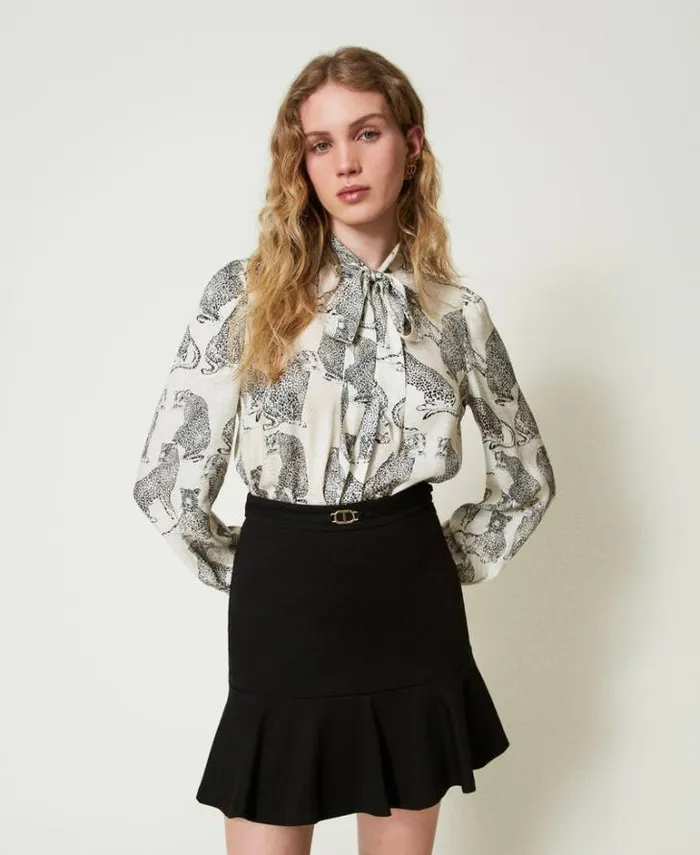 Twinset Blouses And Shirts Jacquard Shirt With Jaguar Print Black Snow White Jaguar Print 8211 Clothing Twinset Blouses And Shirts Jacquard Shirt With Jaguar Print Black Snow White Jaguar Print 8211 Clothing