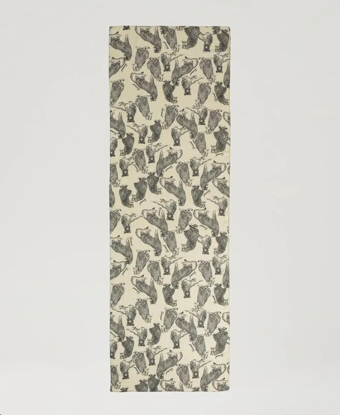 Twinset Scarves Stole With Printed Jaguars Black Snow White Jaguar Print 8211 Accessories