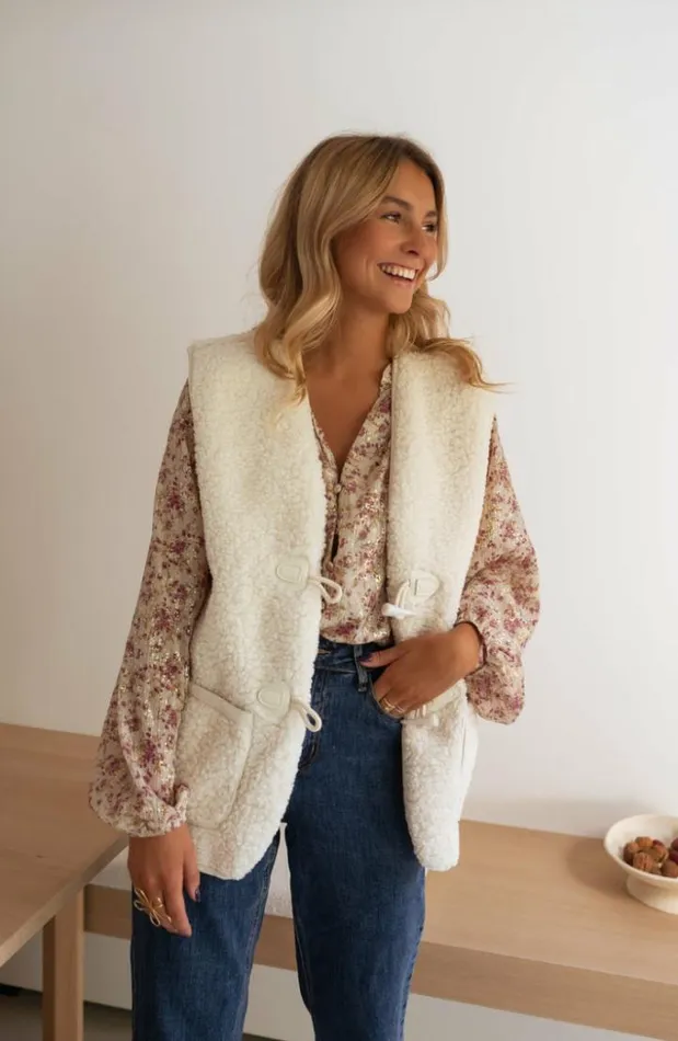 Women039s Clothing Jackets Easy Clothes Ecru Mara Sleeveless Jacket