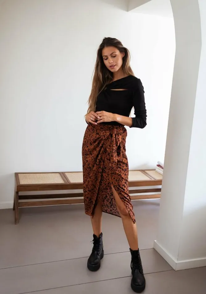 Women039s Clothing Skirts Easy Clothes Brick Dion Skirt Women039s Clothing Skirts Easy Clothes Brick Dion Skirt