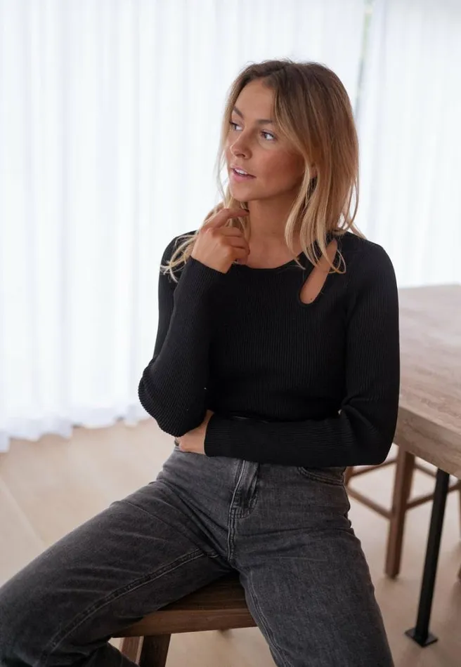 Women039s Clothing Sweaters Easy Clothes Black Eric Sweater