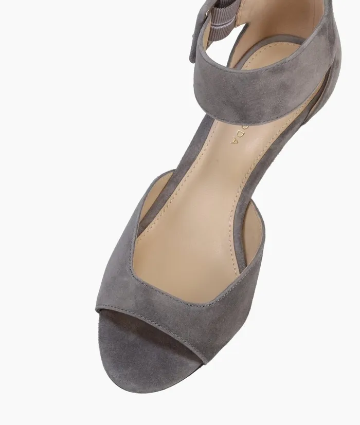 Women Berlin Low Heel 8211 Steel Pelle Moda Low Heels Women Berlin Low Heel 8211 Steel Pelle Moda Low Heels