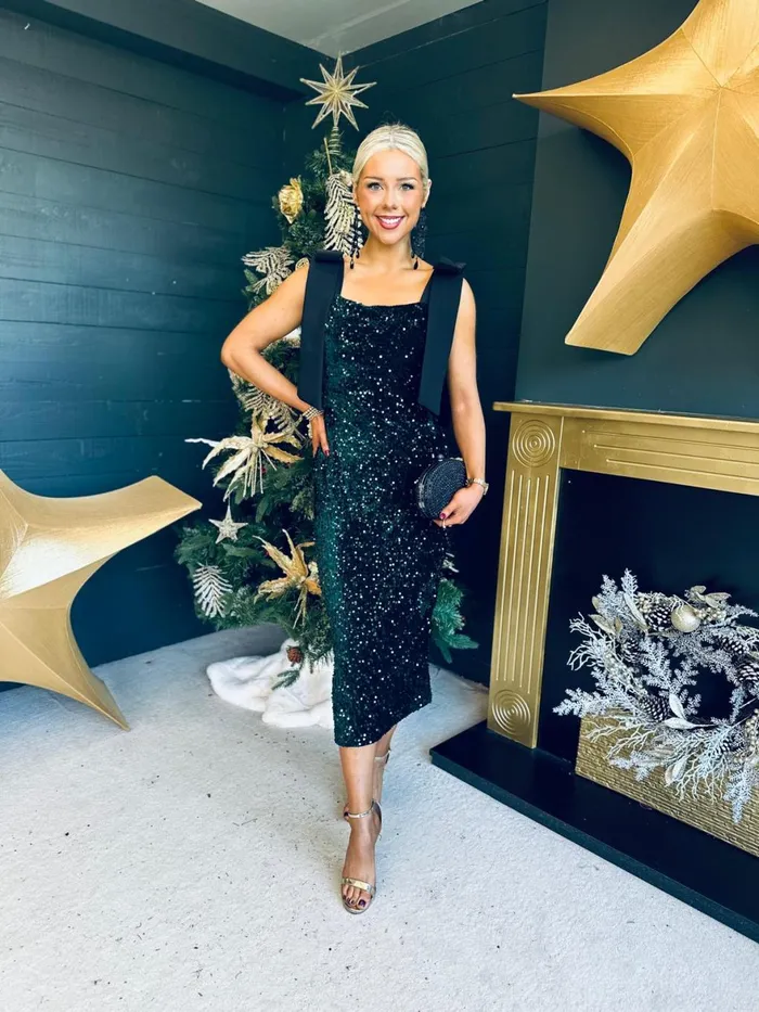 Women Day Dress Canella Lane Grace Bow Detail Sequin Midi Dress Forest