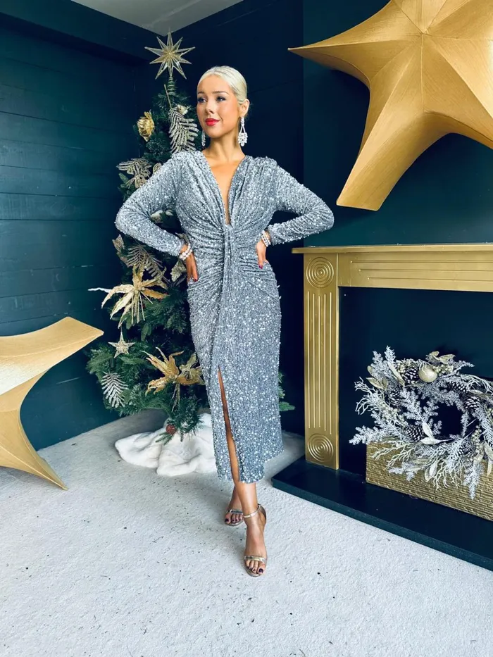 Women Day Dress Canella Lane Meghan Plunge Sequin Midi Dress Grey
