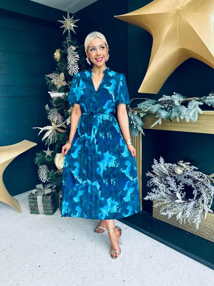 Women Evening Dress Canella Lane Eimear Pleated Midi Dress Marine Blue