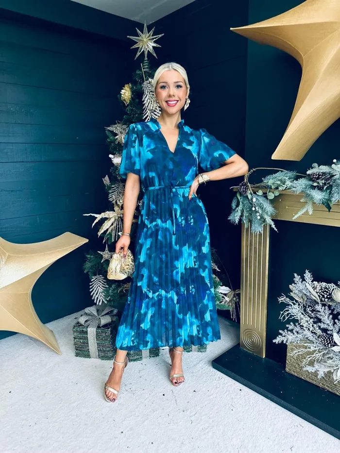 Women Evening Dress Canella Lane Eimear Pleated Midi Dress Marine Blue
