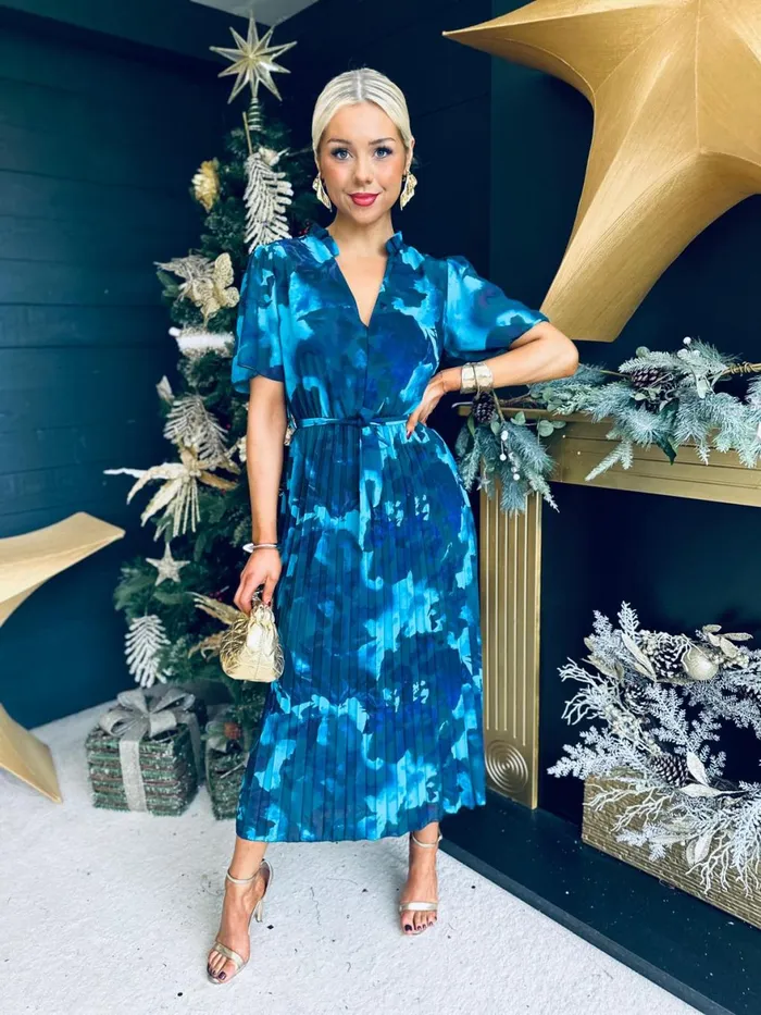 Women Evening Dress Canella Lane Eimear Pleated Midi Dress Marine Blue