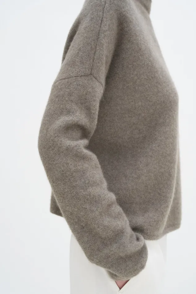 Women filippak Mika Yak Funnelneck Sweater Moss Grey Knitwear Women filippak Mika Yak Funnelneck Sweater Moss Grey Knitwear