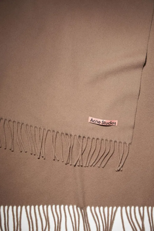 Women Fringe Wool Scarf 8211 Oversized Caramel Brown Acne Studios Scarves